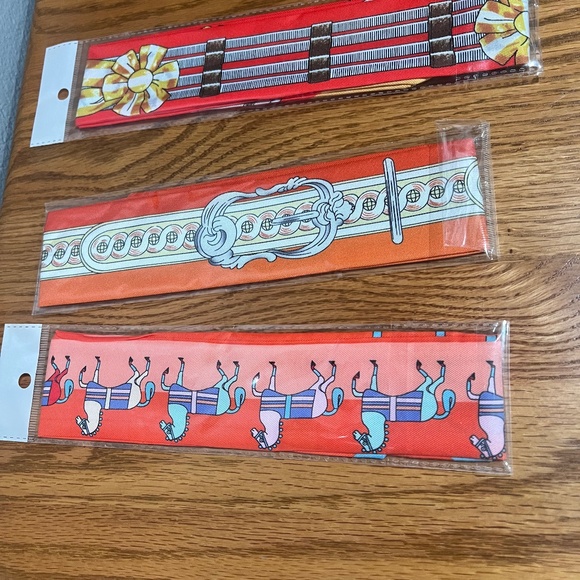 3 New Satin Fashion Twilly Purse Scarves handle ties bows Headbands Bows 37x2.5 - Picture 2 of 3